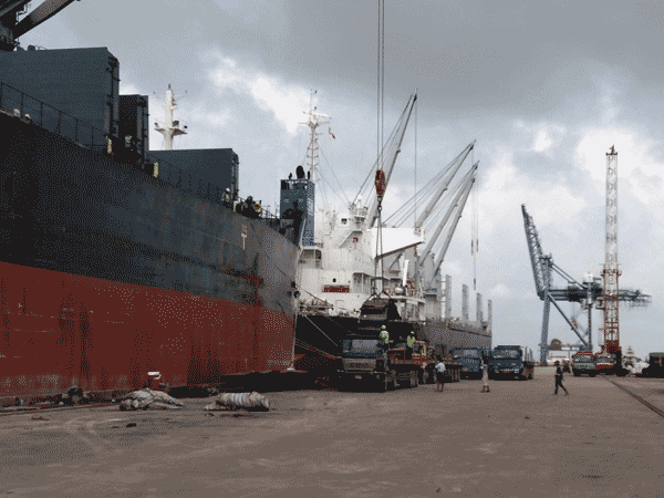 yeslogistic